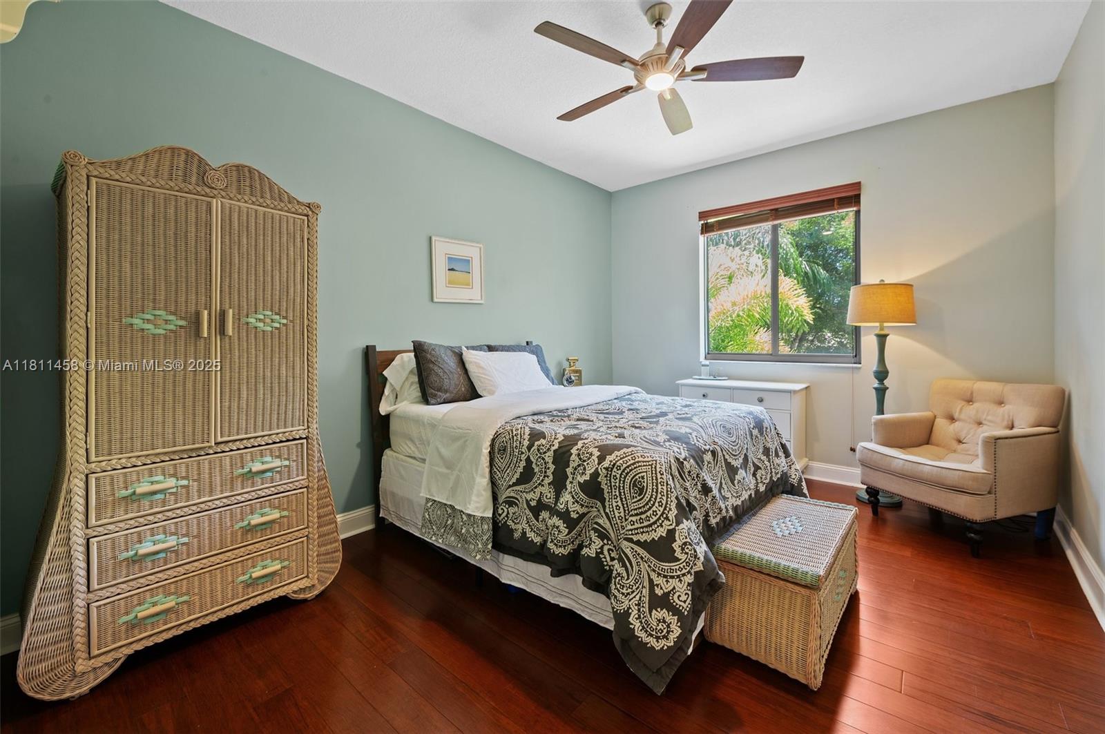 GROVES AT OLD CUTLER - Residential