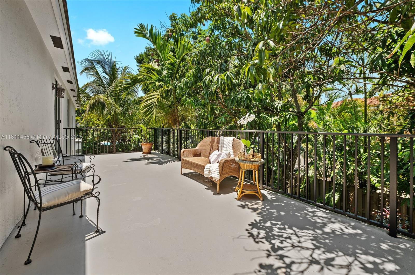 GROVES AT OLD CUTLER - Residential