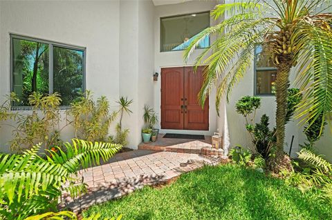 8205 SW 171st Ter Palmetto Bay FL 33157