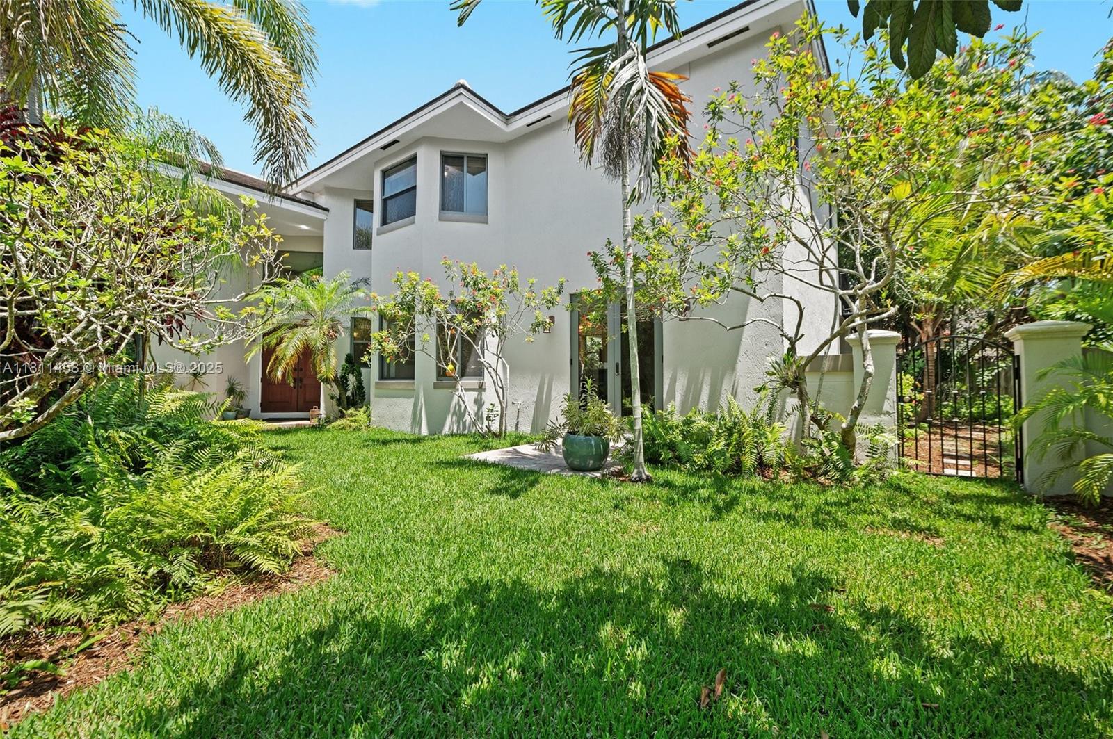 GROVES AT OLD CUTLER - Residential