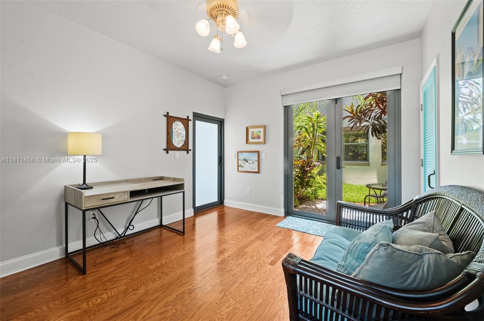 GROVES AT OLD CUTLER - Residential