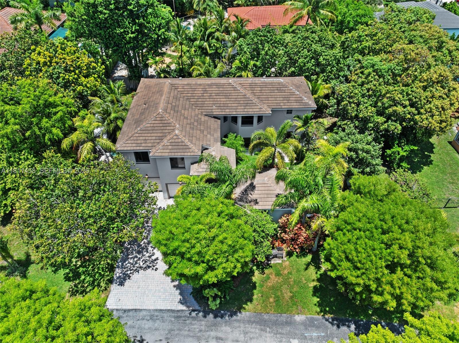 GROVES AT OLD CUTLER - Residential