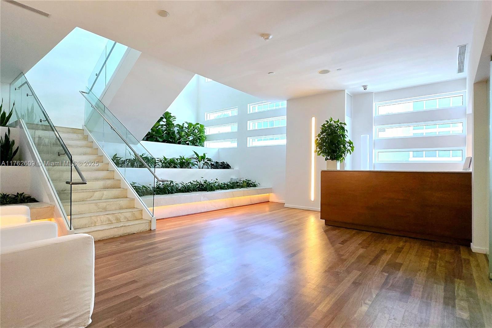 TEN MUSEUM PK RESIDENTIAL - Residential