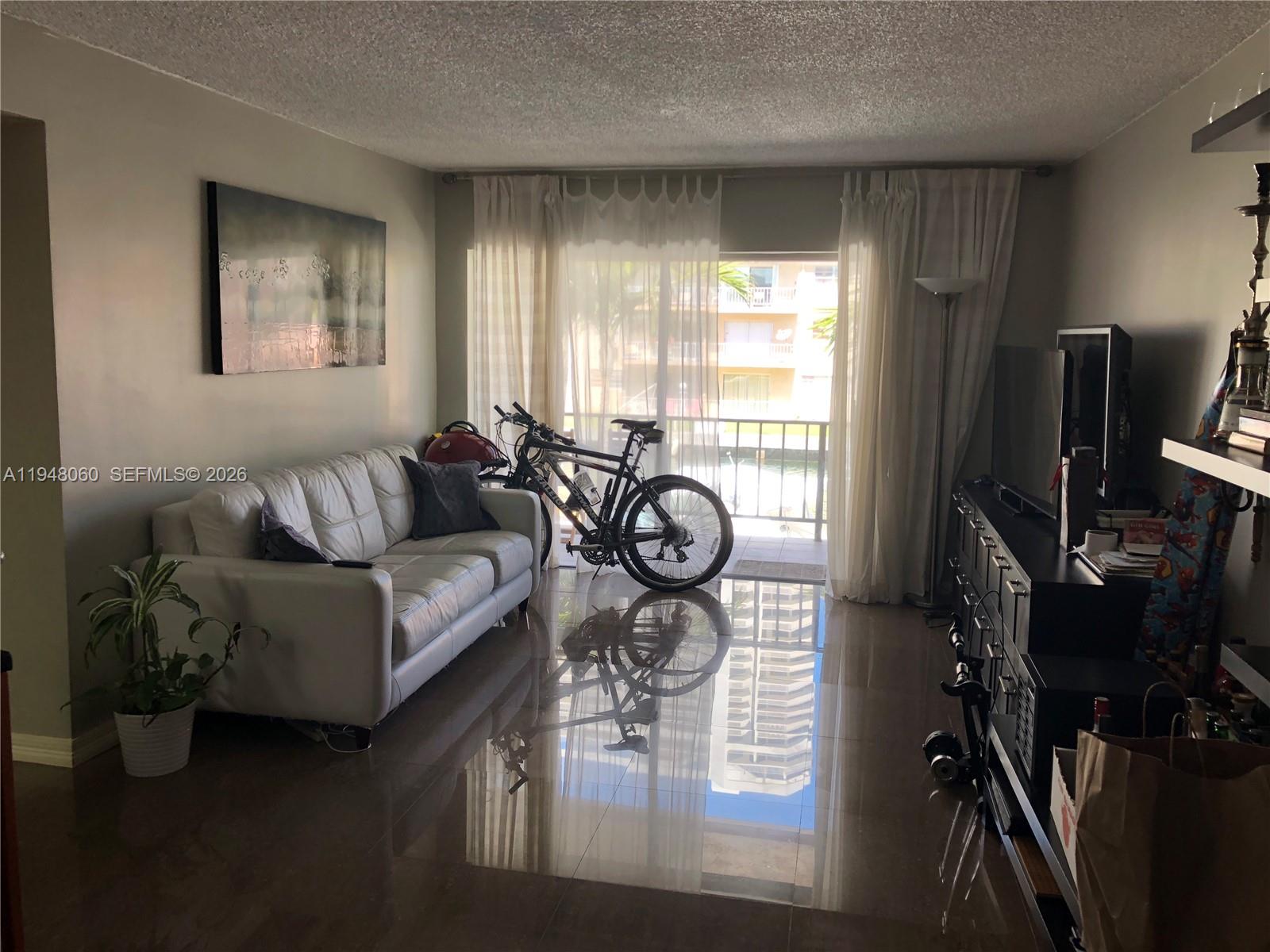 3531 NE 170th St 204