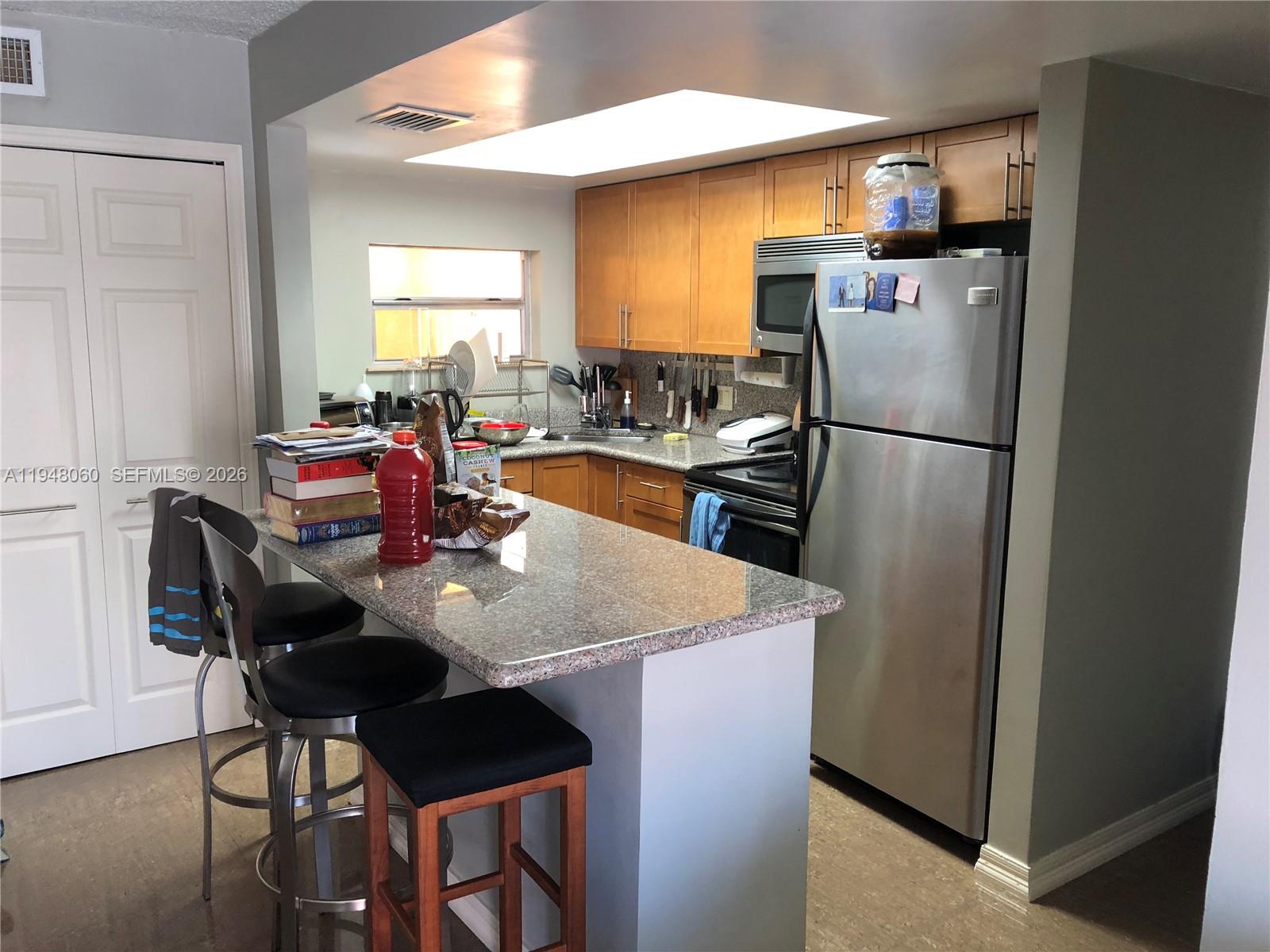 3531 NE 170th St 204