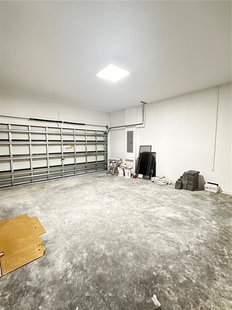 Highland Residences - Residential