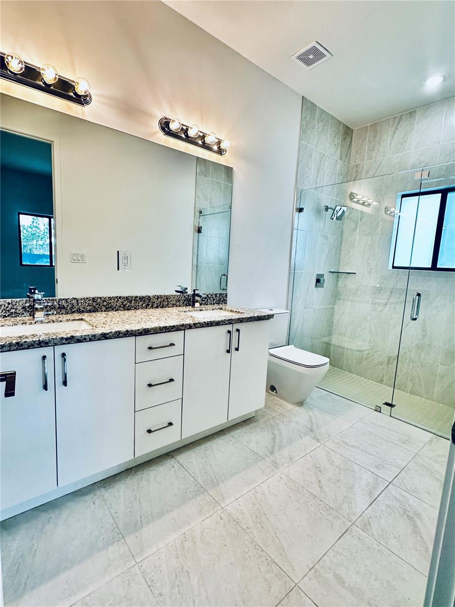 Highland Residences - Residential