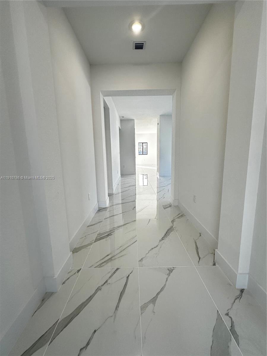 Highland Residences - Residential