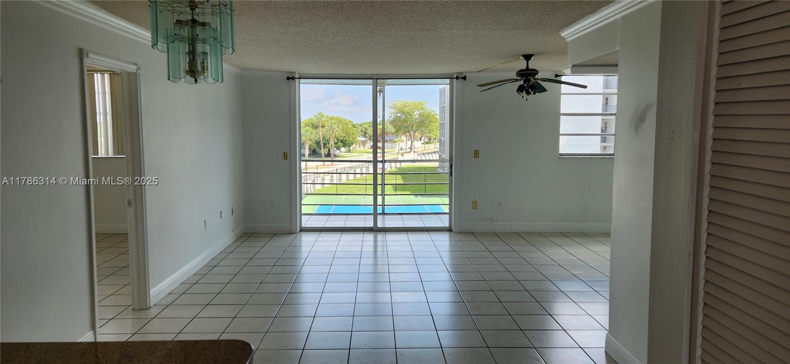 14195 Sw 87th St B306, Miami, Broward County, Florida - 2 Bedrooms  
2 Bathrooms - 