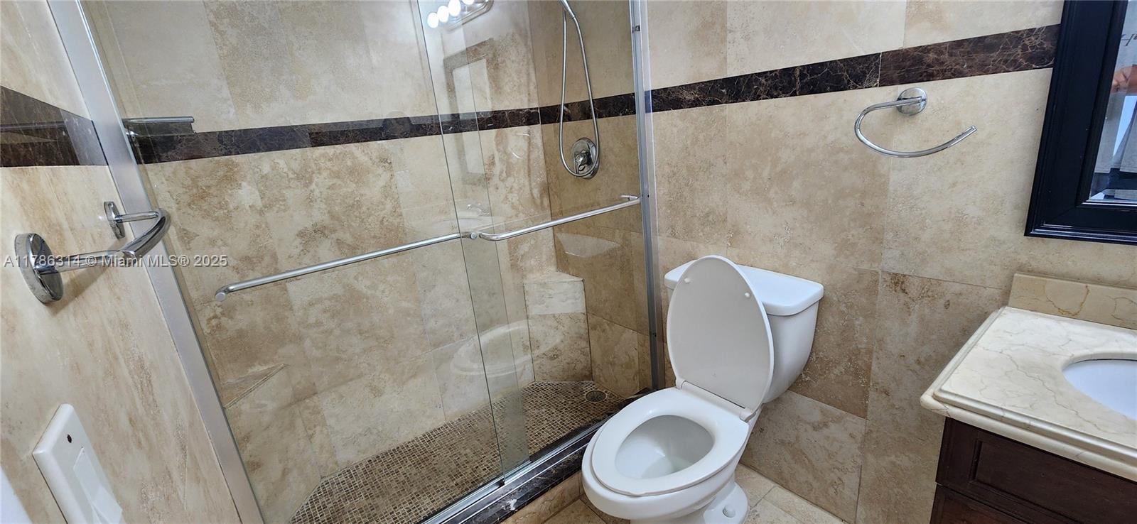 EL CONQUISTADOR SOUTH CON - Residential