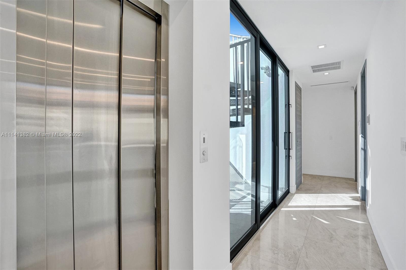 HOLLEMAN PARK - Residential