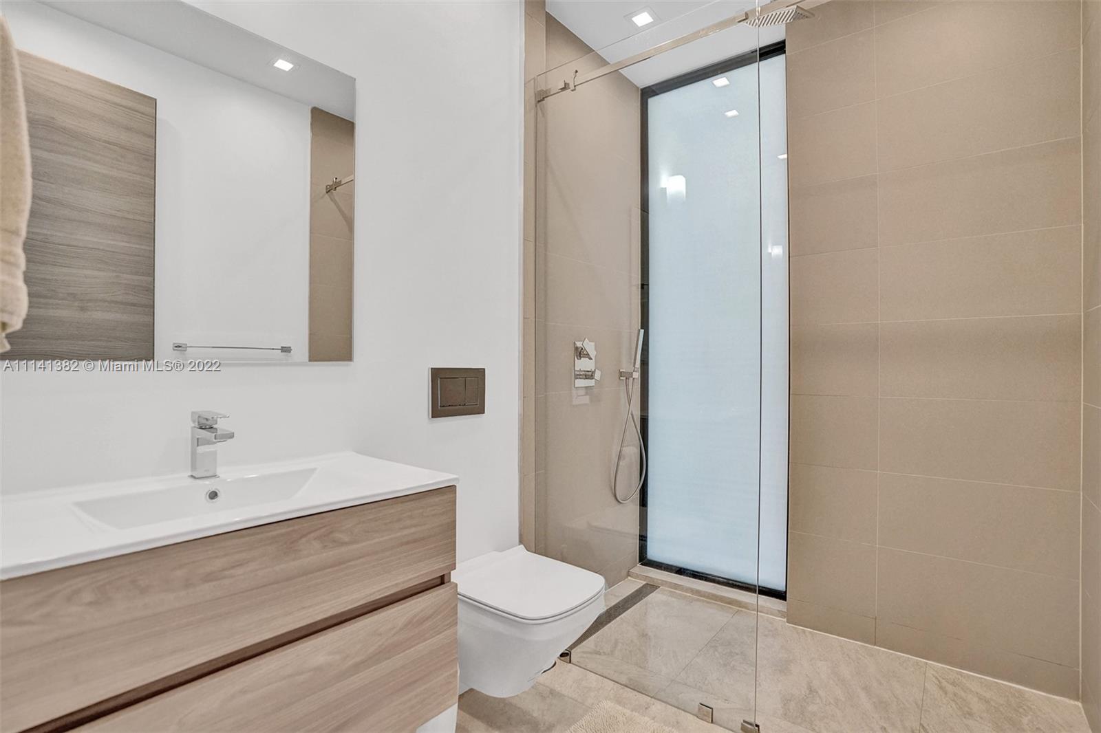 HOLLEMAN PARK - Residential