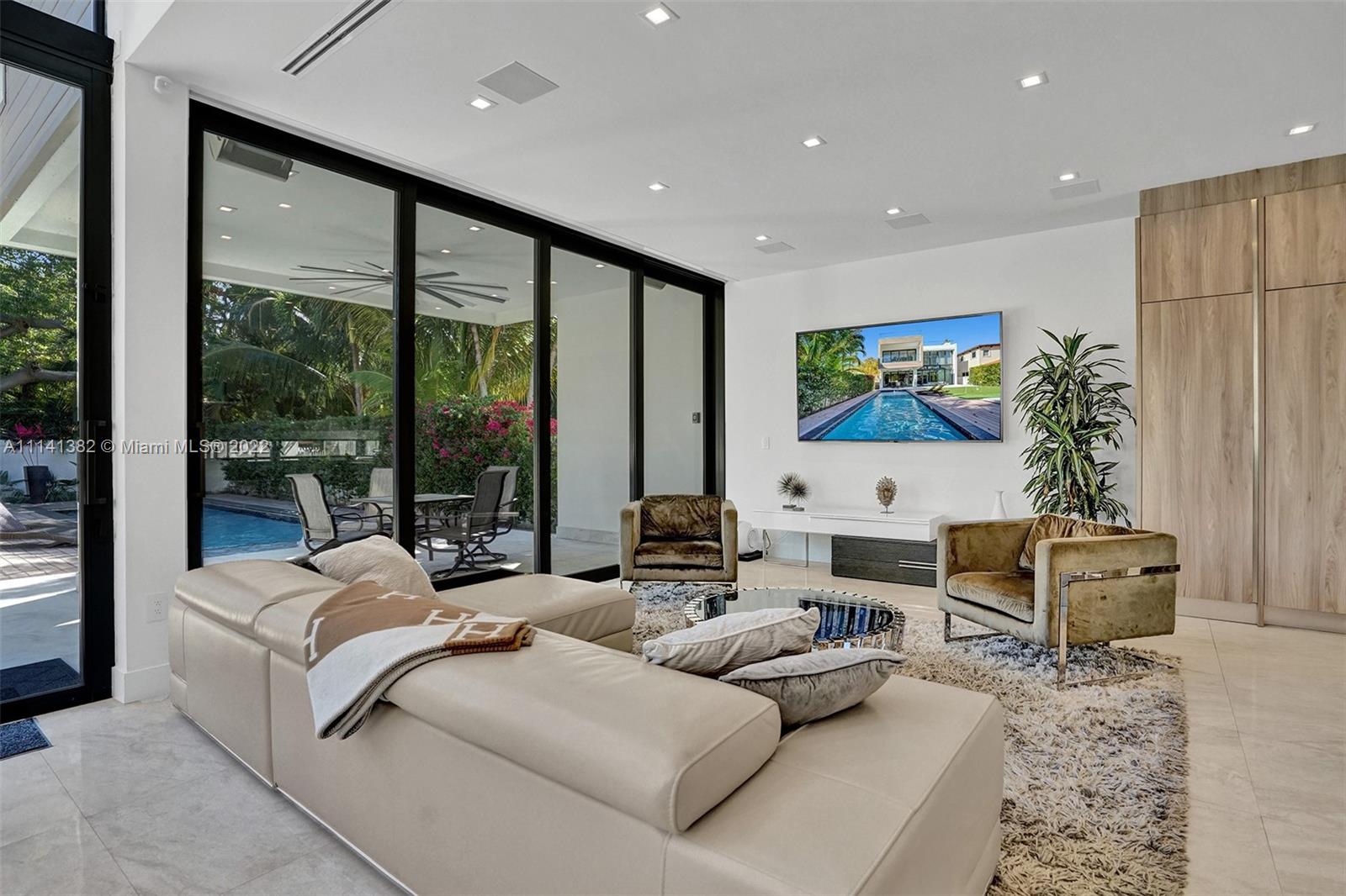 HOLLEMAN PARK - Residential