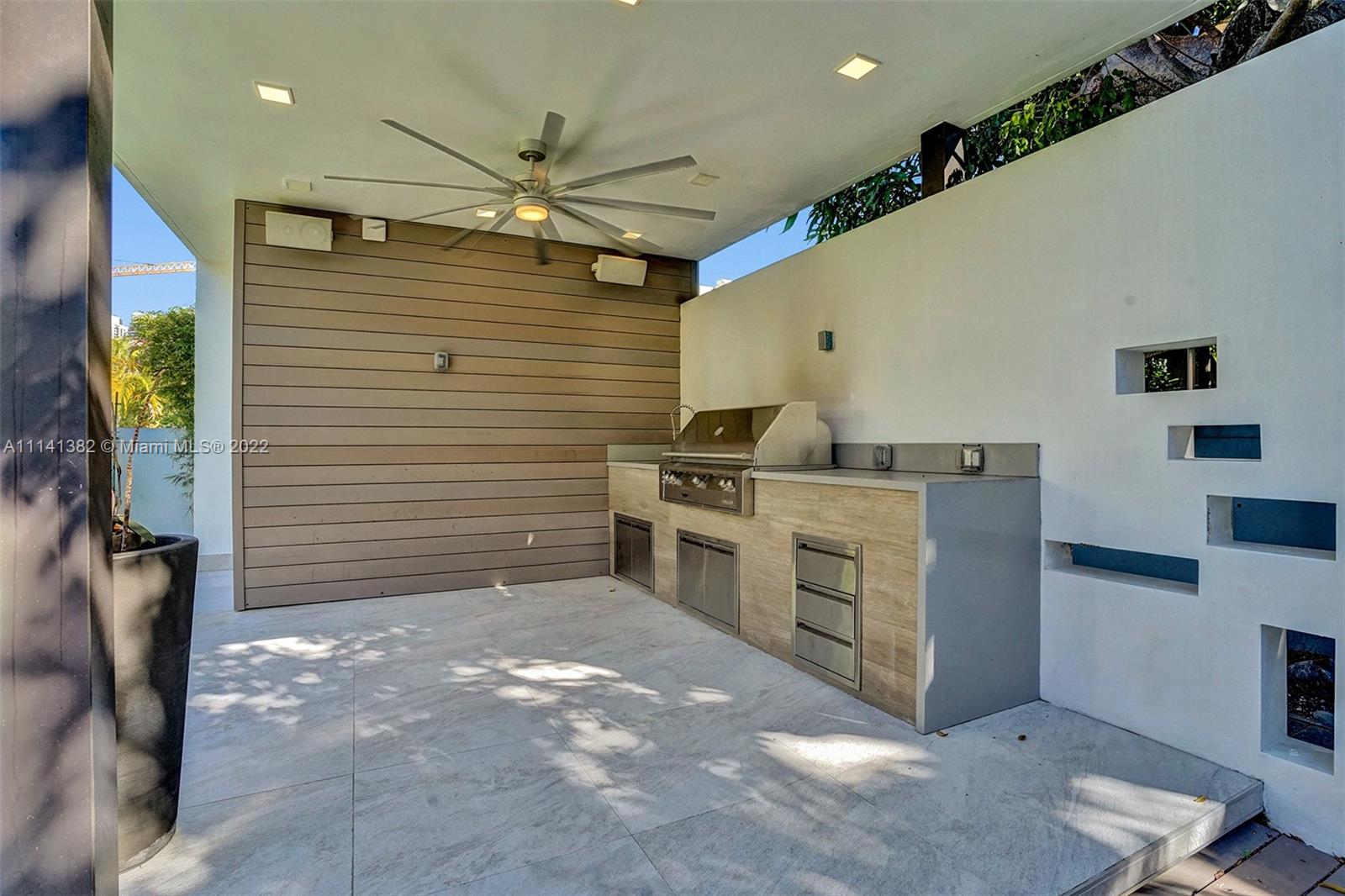 HOLLEMAN PARK - Residential