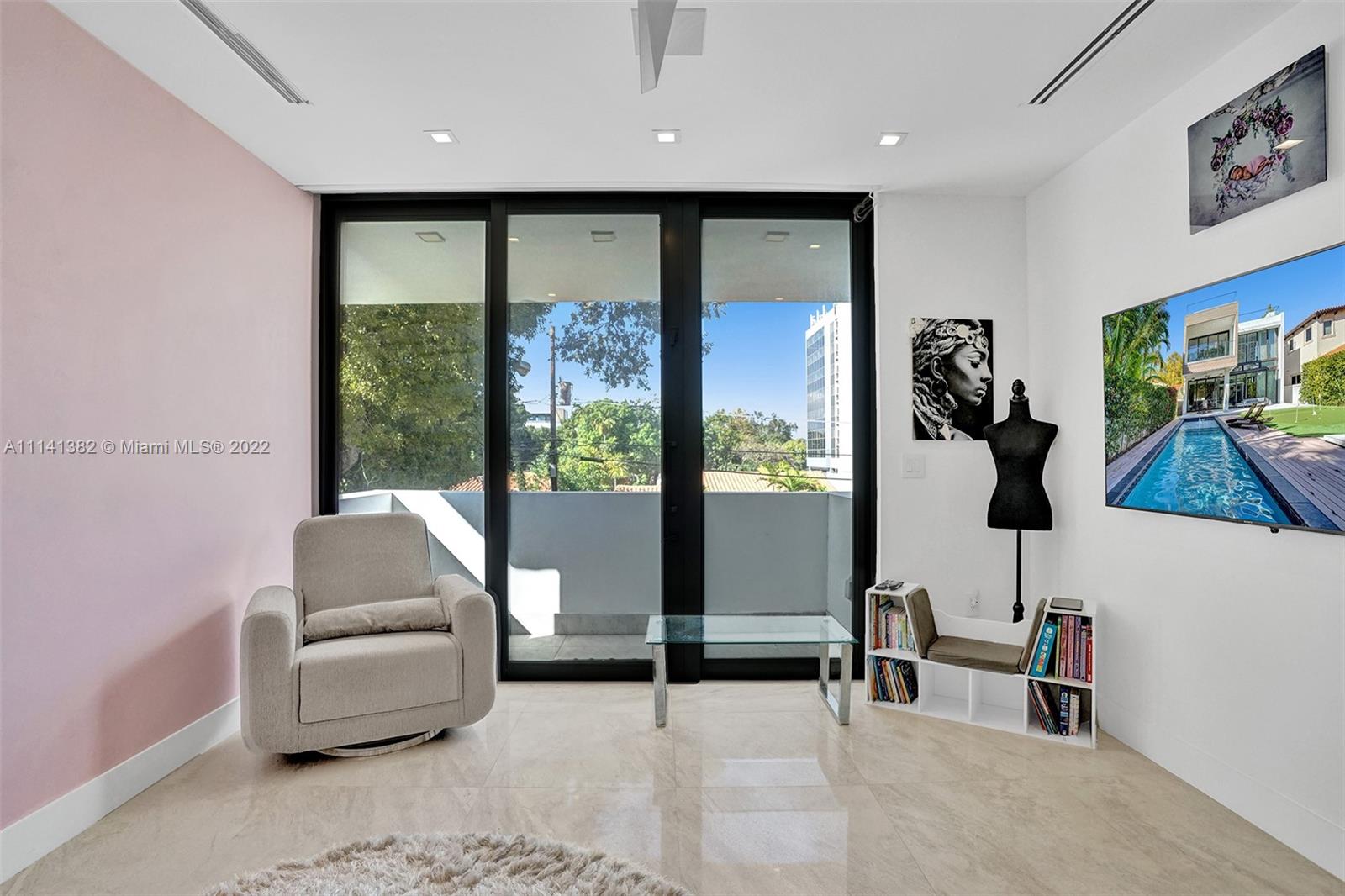 HOLLEMAN PARK - Residential