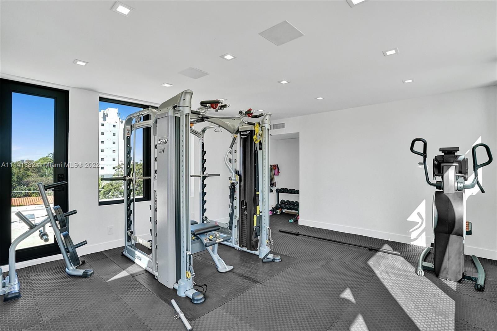 HOLLEMAN PARK - Residential