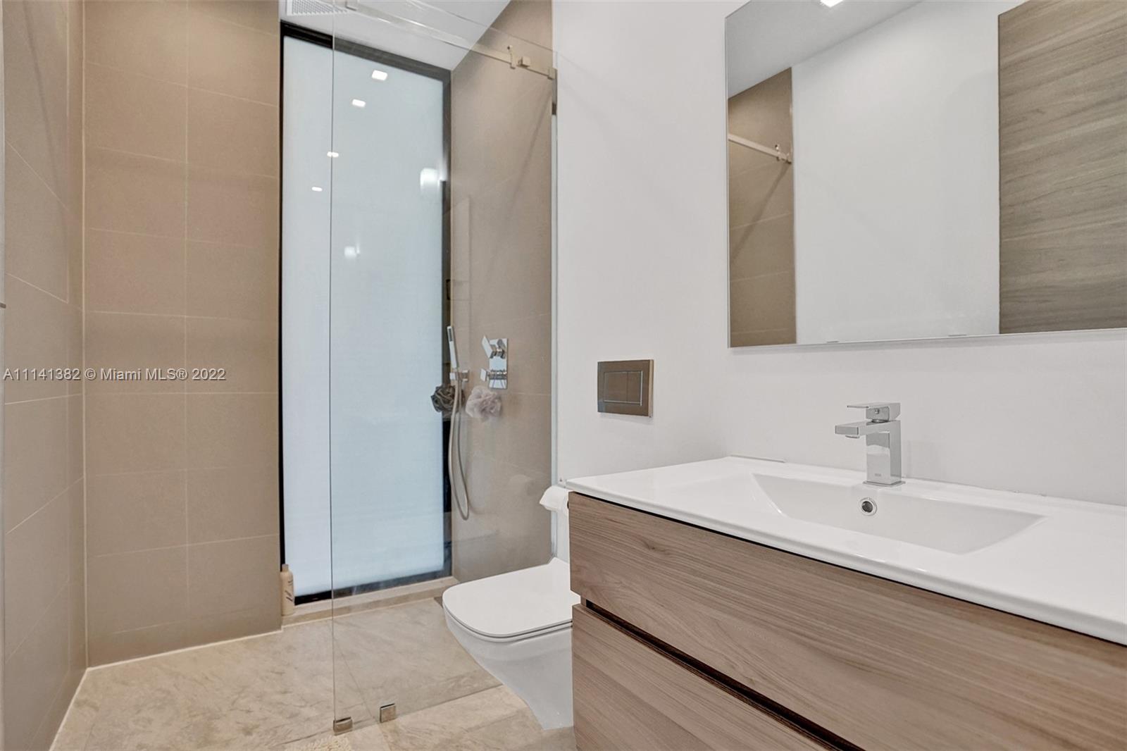 HOLLEMAN PARK - Residential