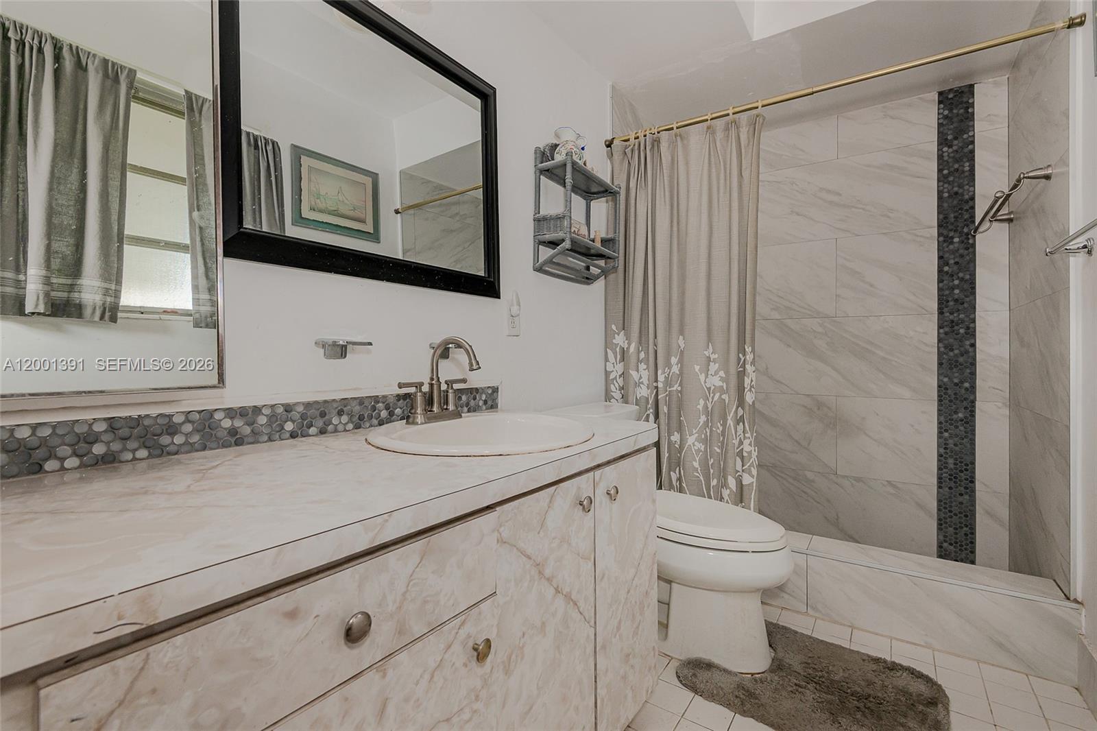 PASADENA LAKES SOUTH - Residential