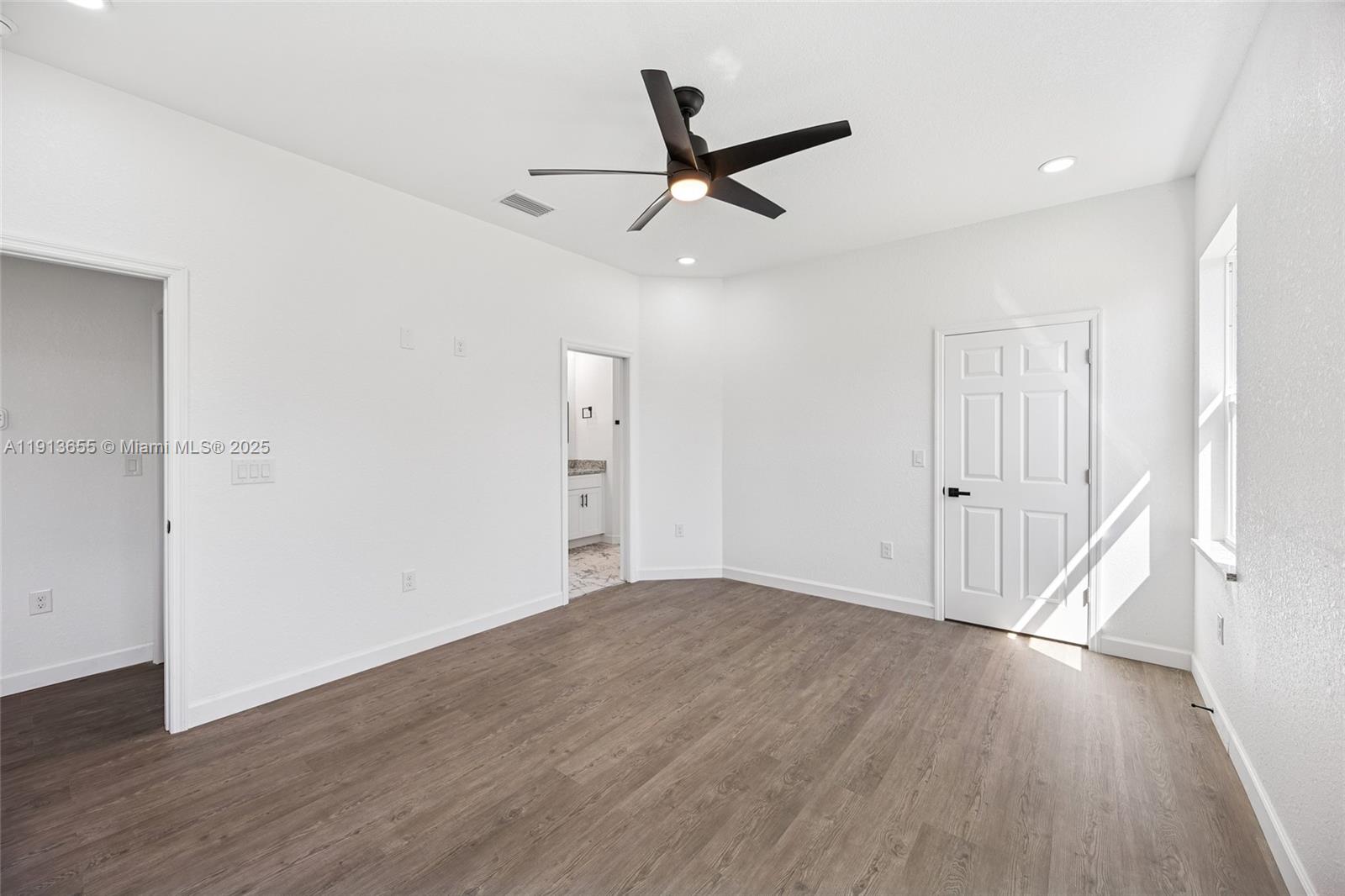 SUN N LAKE EST OF SEBRING - Residential