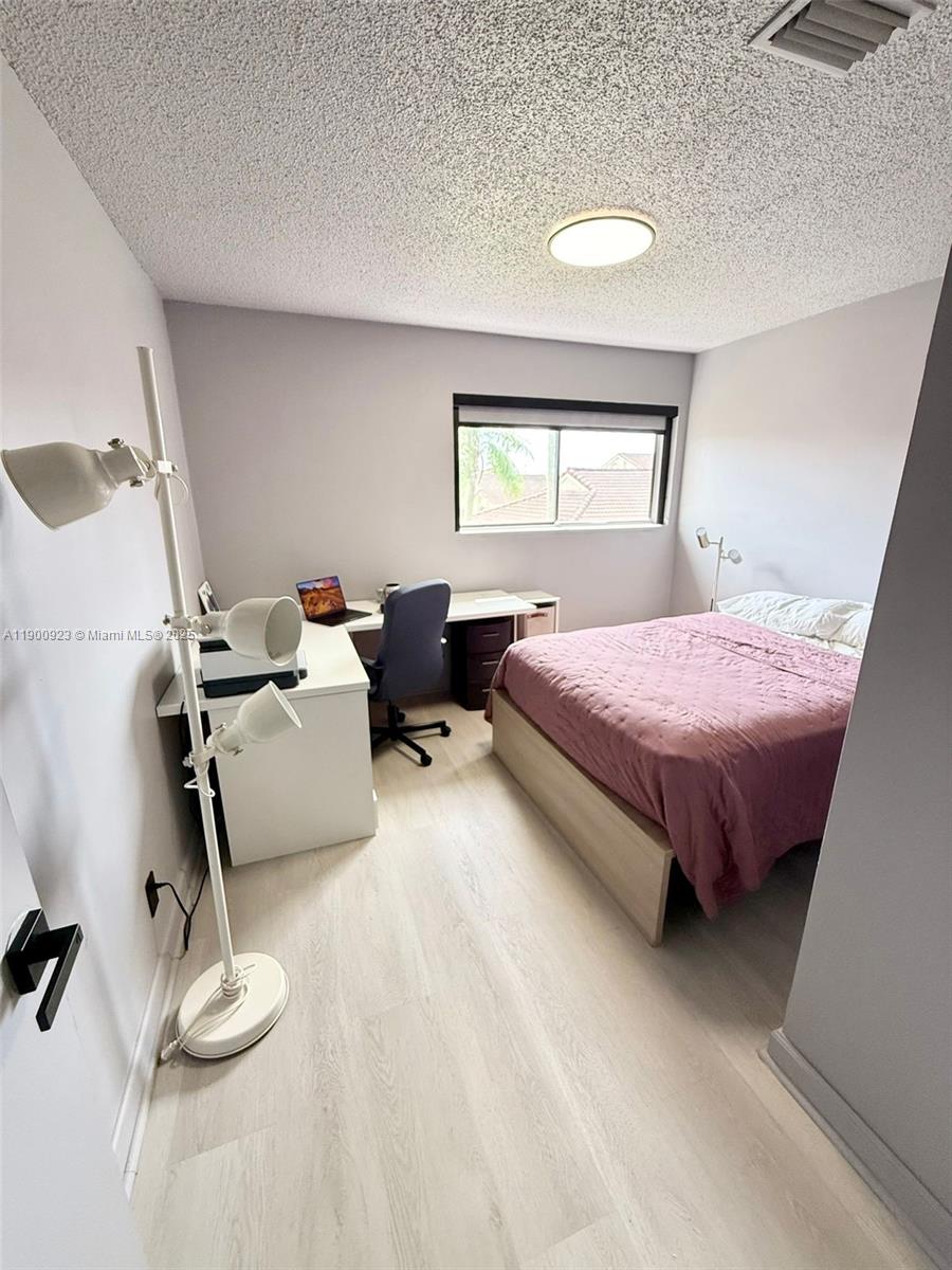 VILLA HOMES AT THE MOORS - Residential