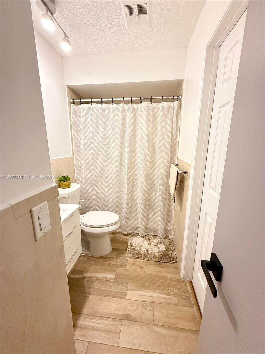 VILLA HOMES AT THE MOORS - Residential