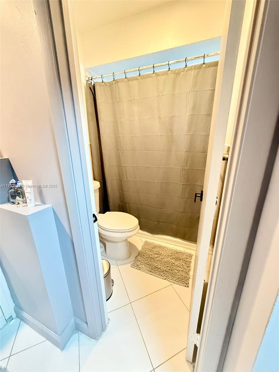 VILLA HOMES AT THE MOORS - Residential