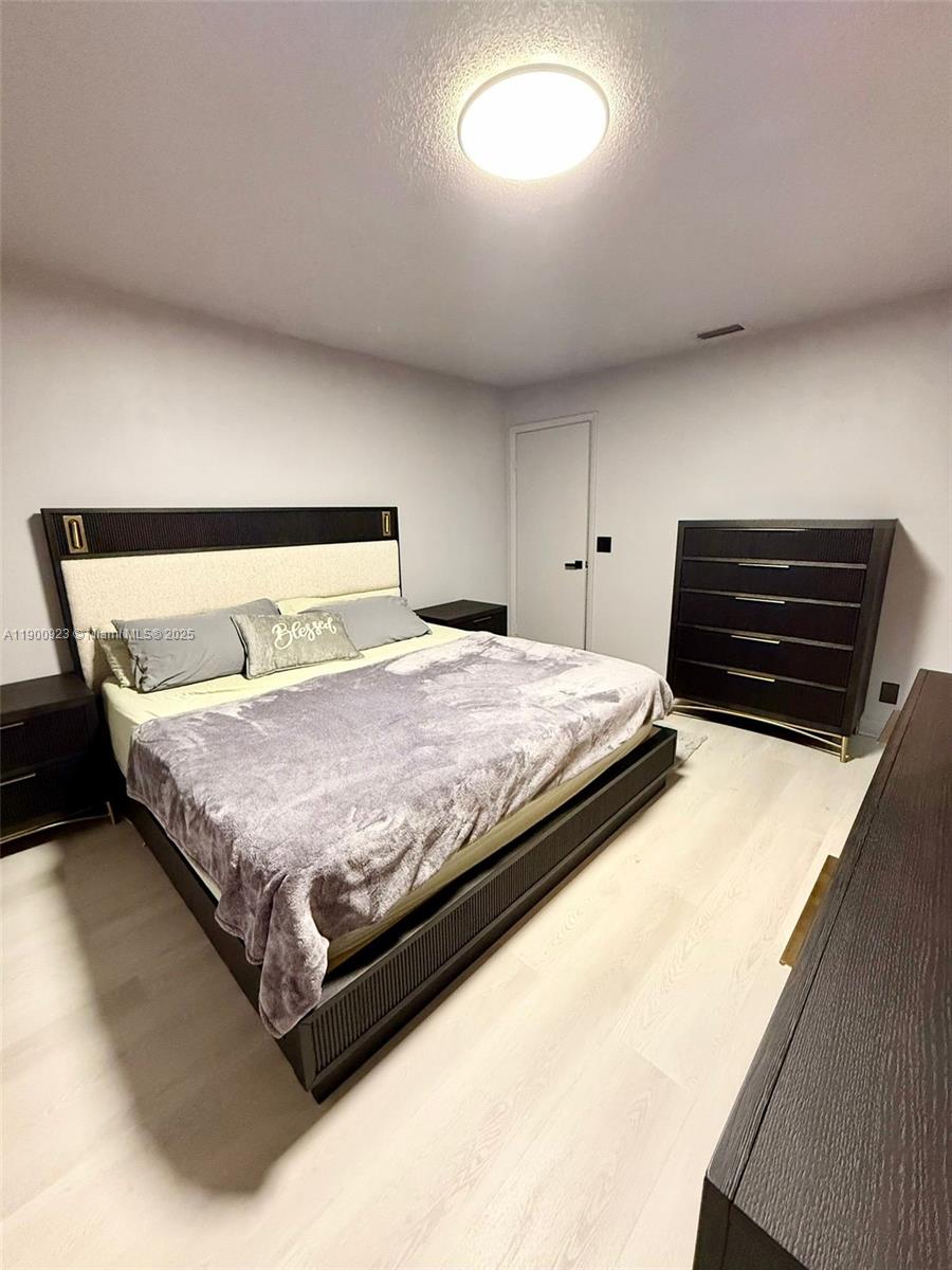 VILLA HOMES AT THE MOORS - Residential