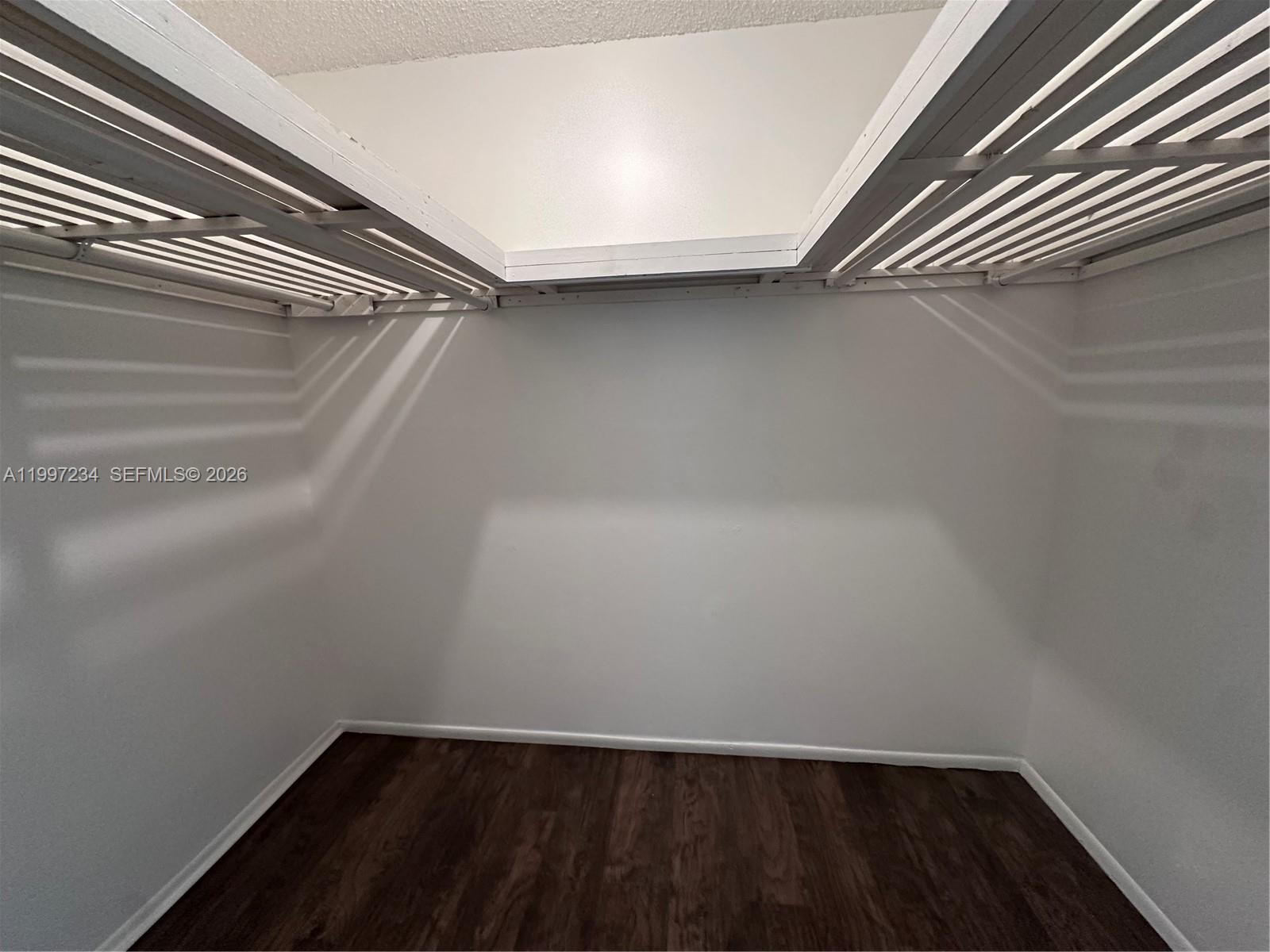 TOWN SQUARE CONDO - Residential Lease