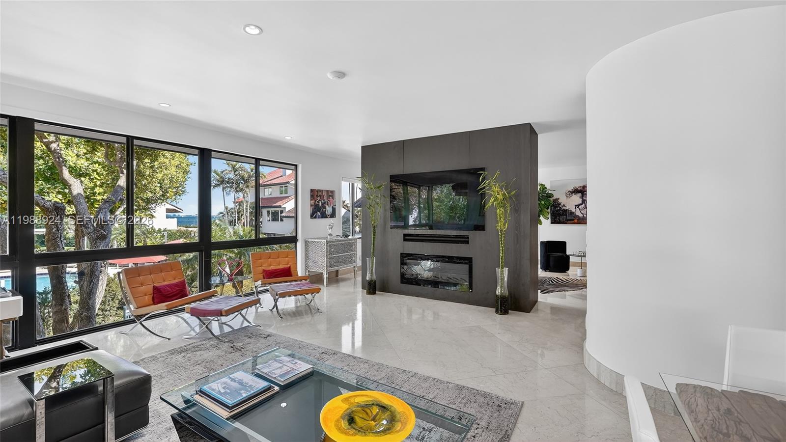 L HERMITAGE - Residential