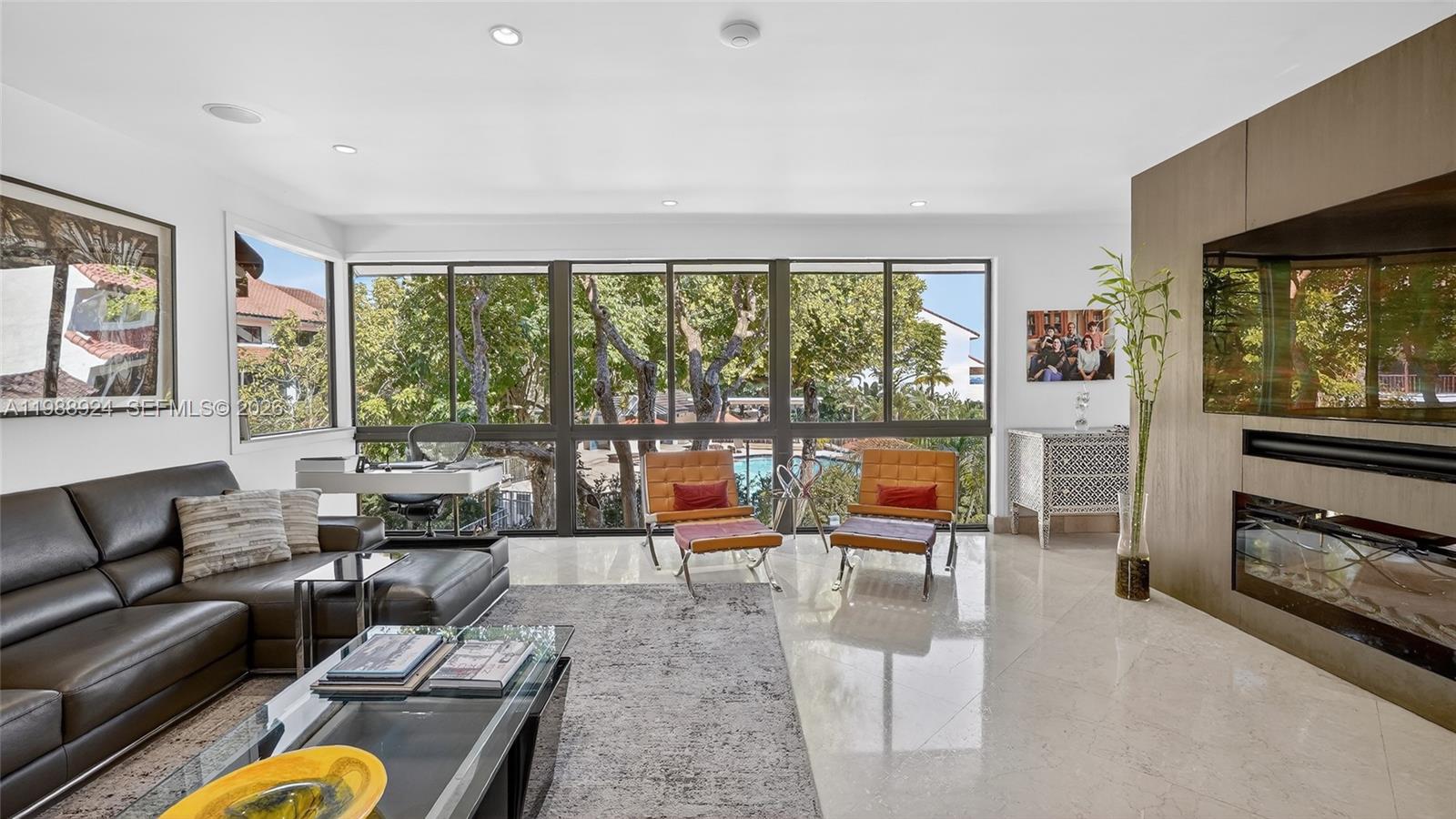 L HERMITAGE - Residential