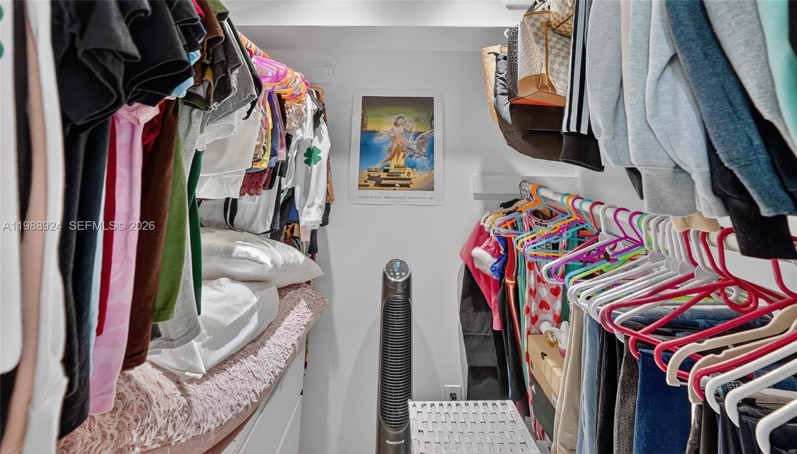 L HERMITAGE - Residential