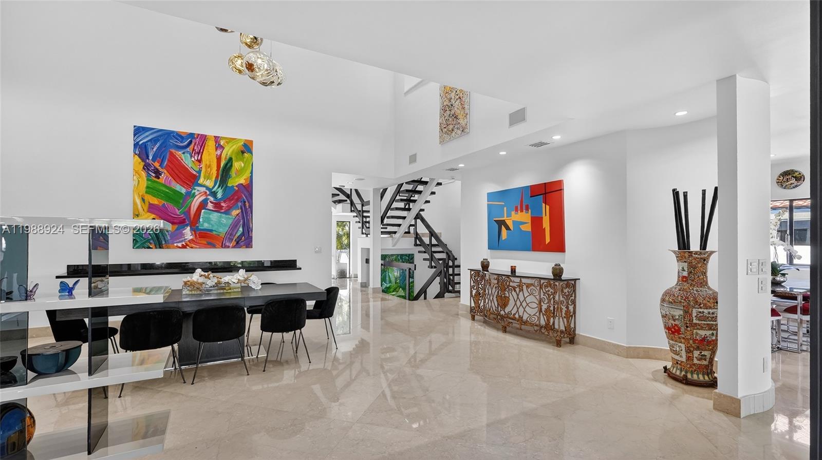 L HERMITAGE - Residential