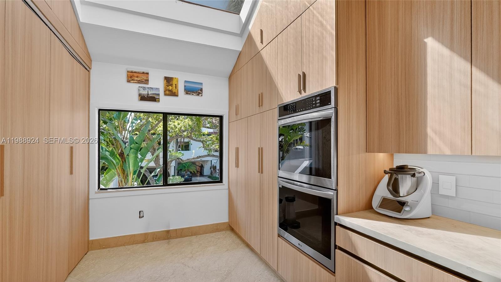 L HERMITAGE - Residential