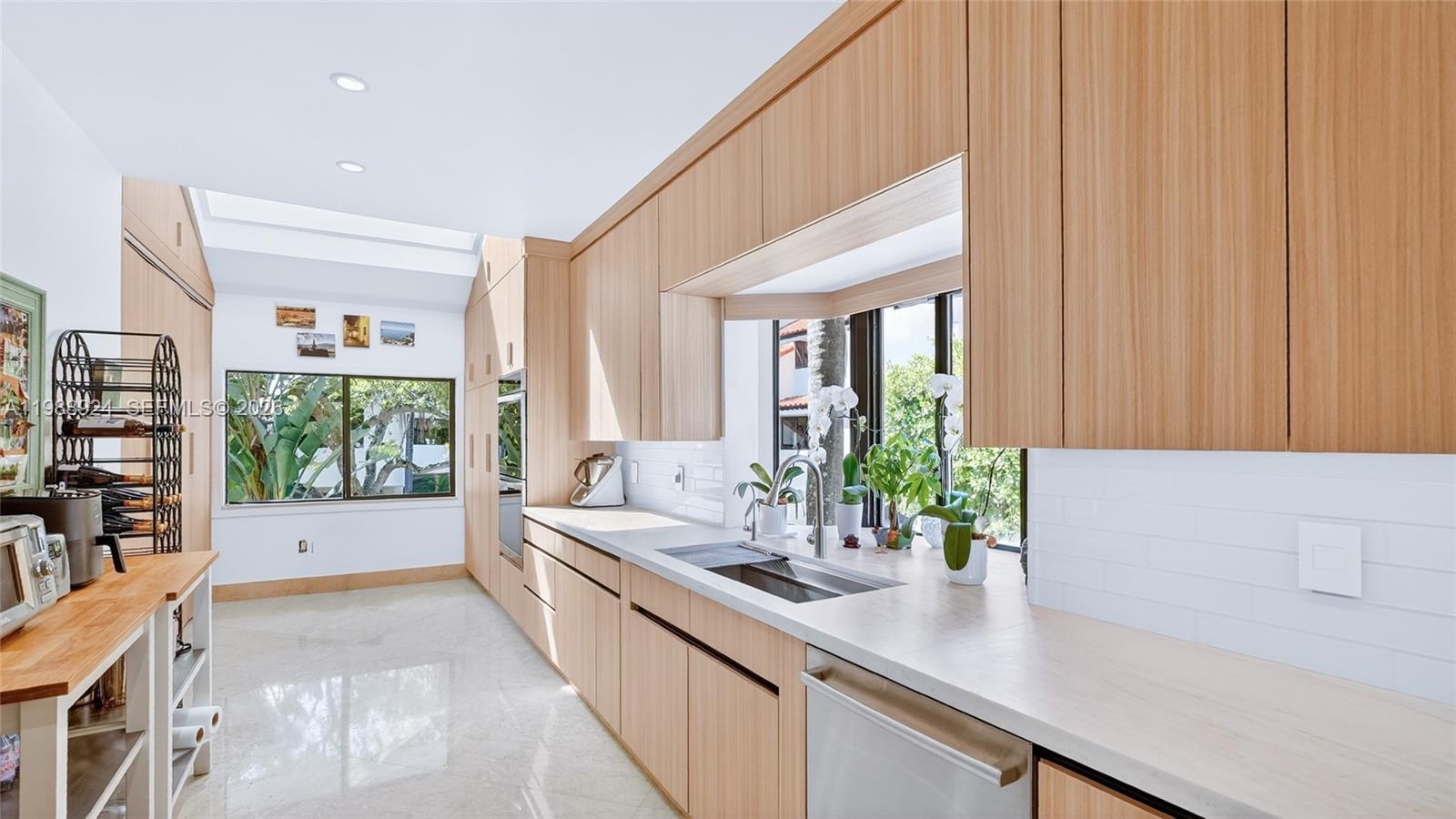 L HERMITAGE - Residential