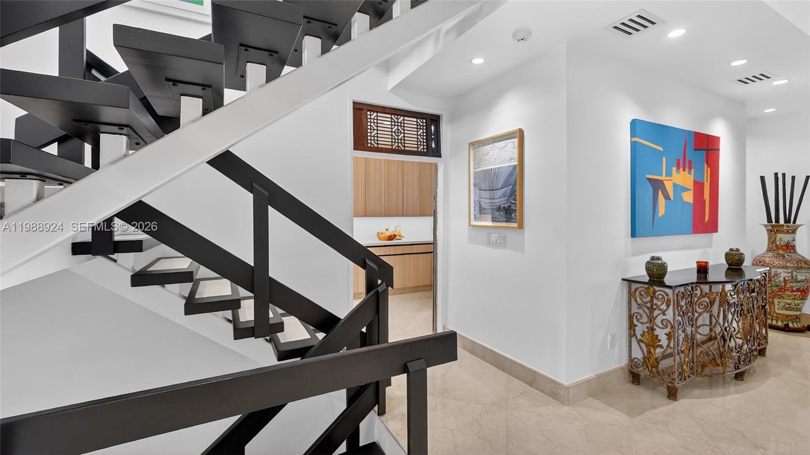 L HERMITAGE - Residential