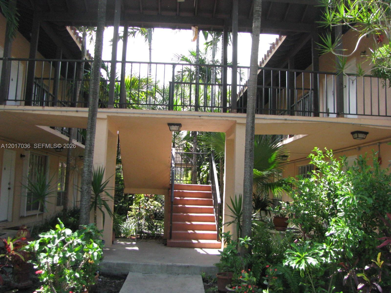 SPANISH TRACE CONDO - Residential Lease