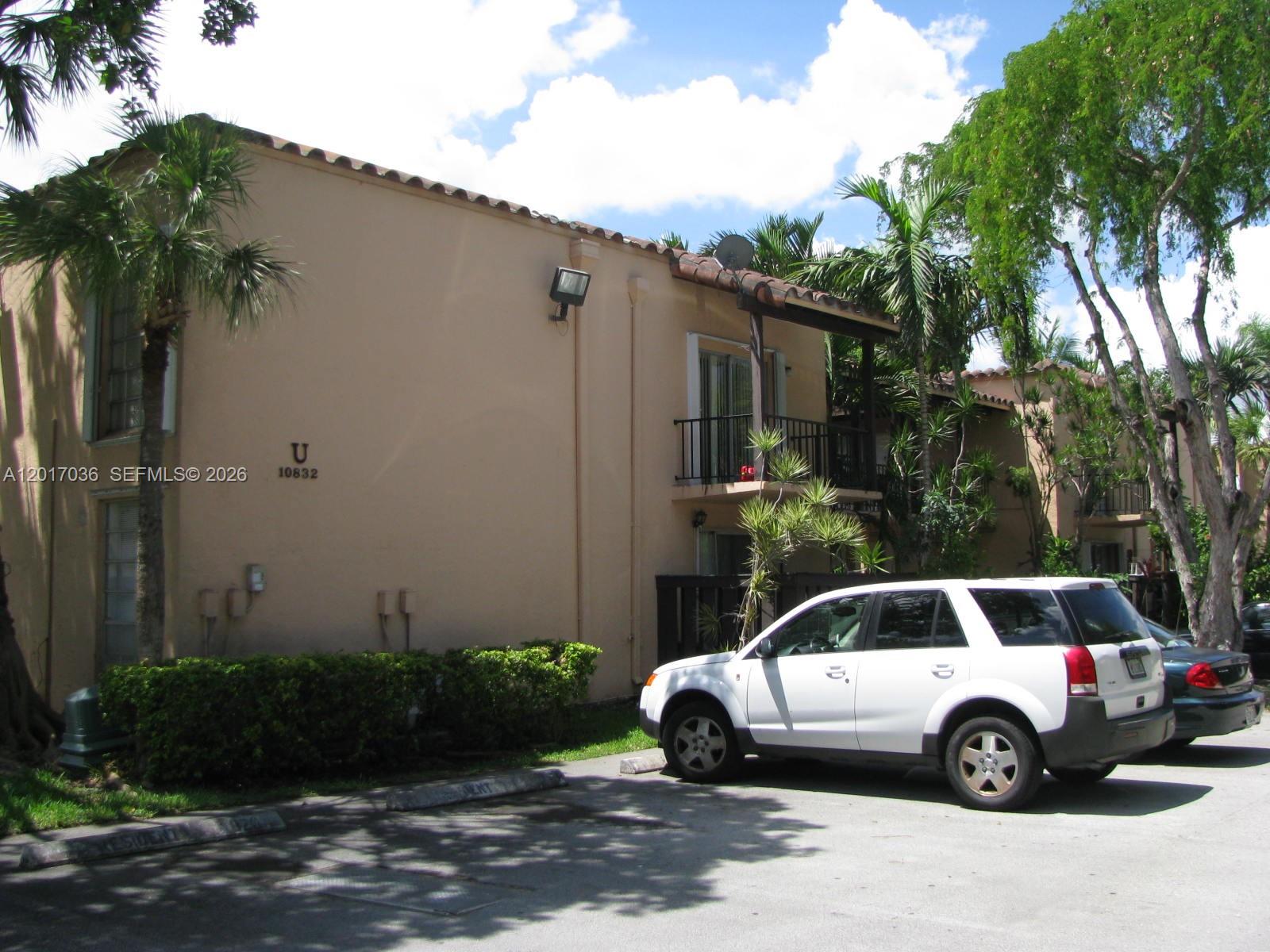 View photos, virtual tours, details... 10832 N Kendall Dr U11
