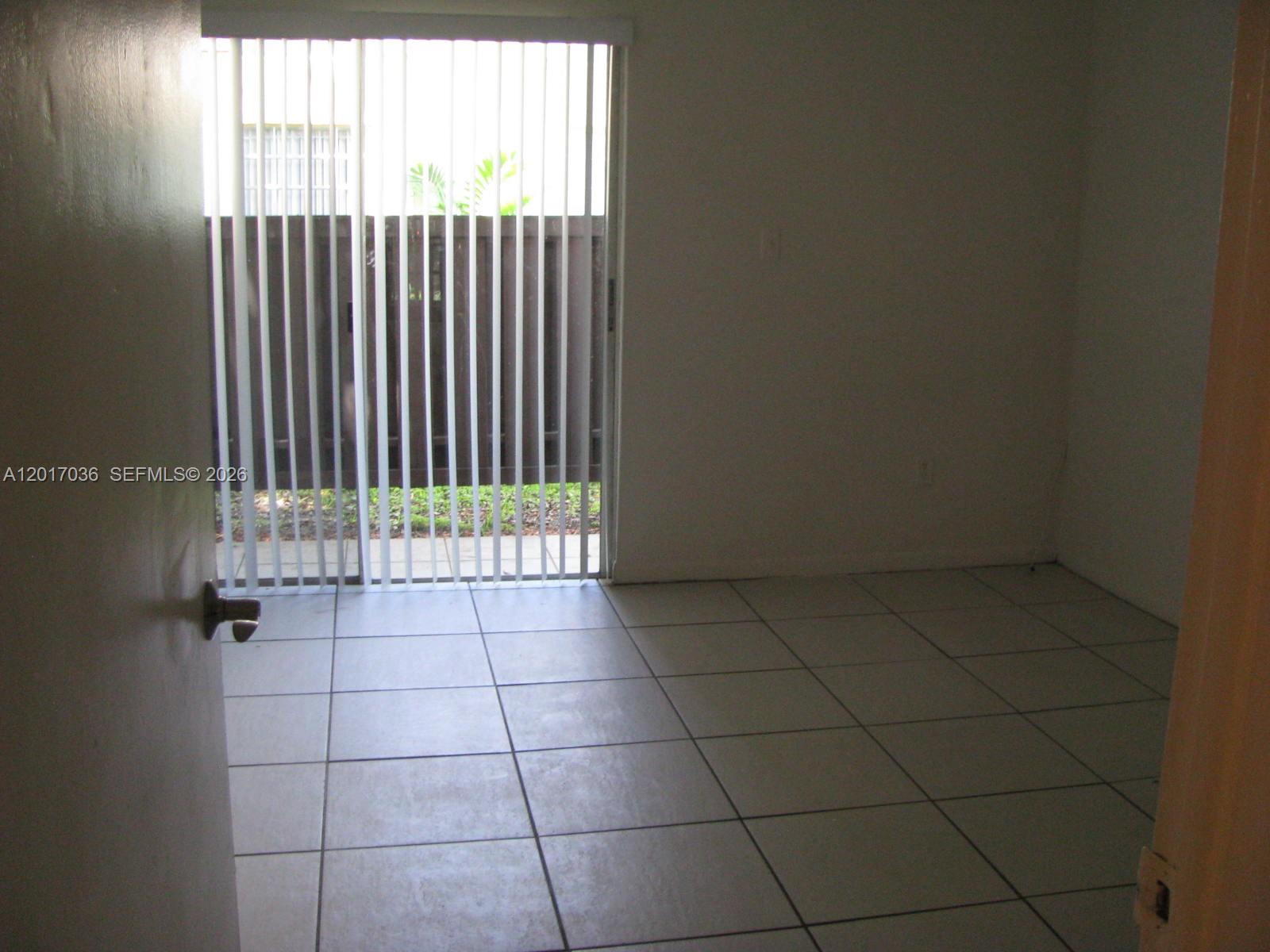 SPANISH TRACE CONDO - Residential Lease