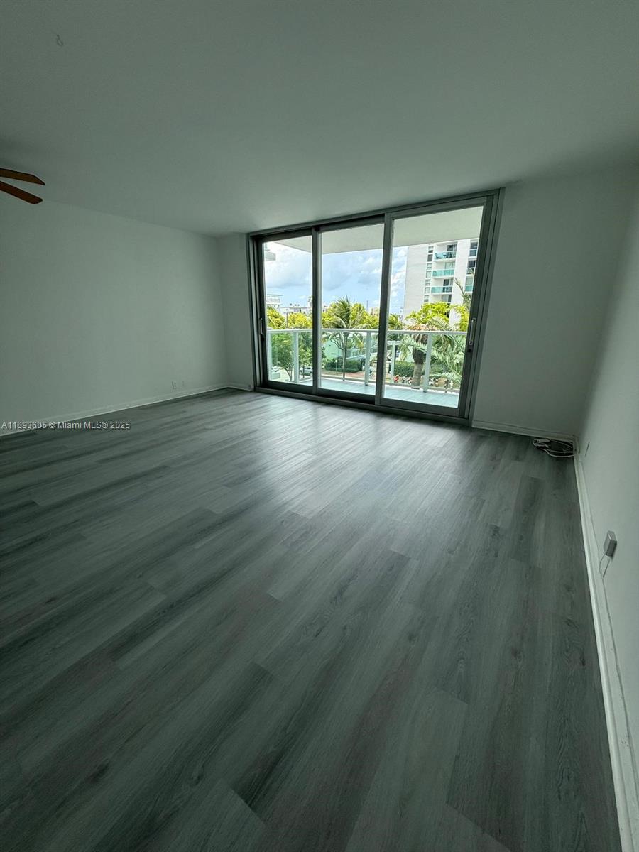 MIRADOR 1000 CONDO - Residential