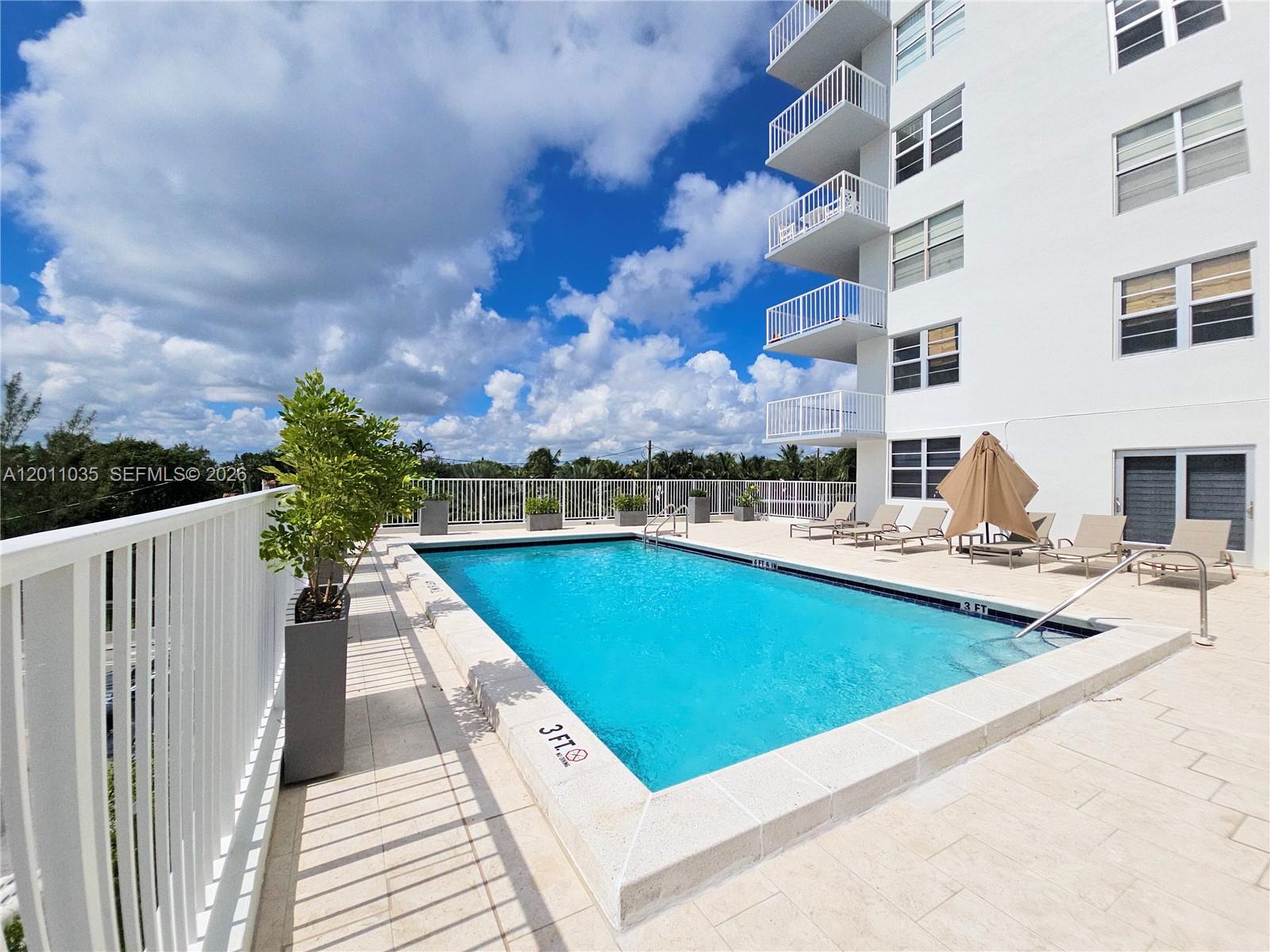 CLEARVIEW TOWERS CONDO - Residential