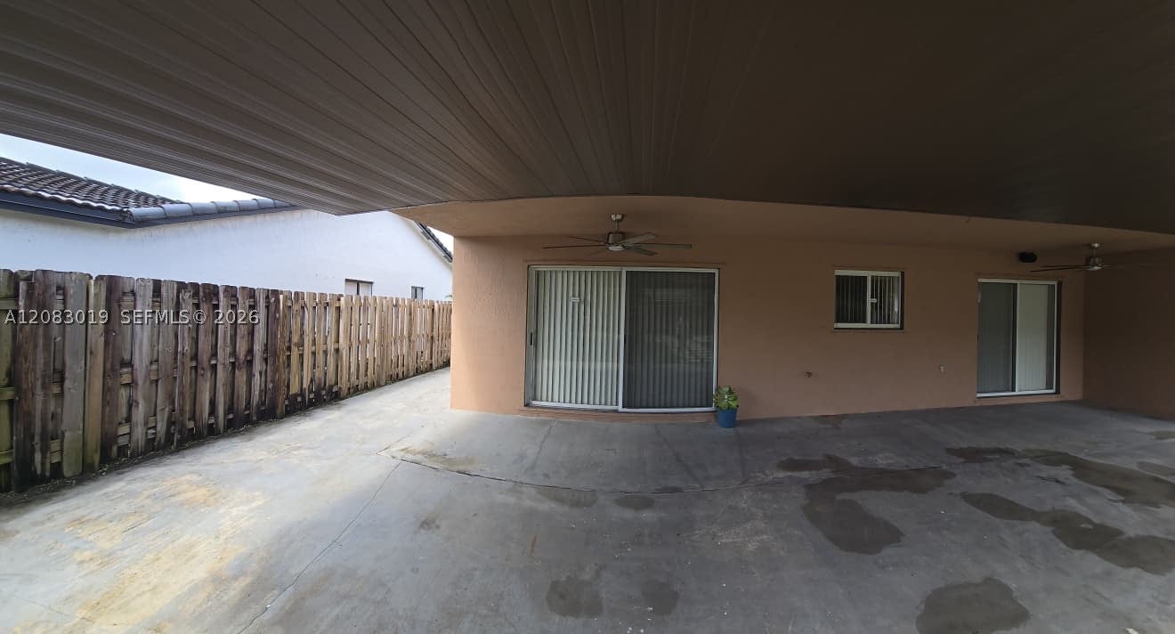 18045 SW 154th Pl, Miami FL 33187