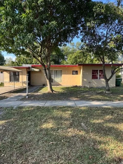 315 NW 127th St, North Miami, FL 33168 - MLS#: A11757162