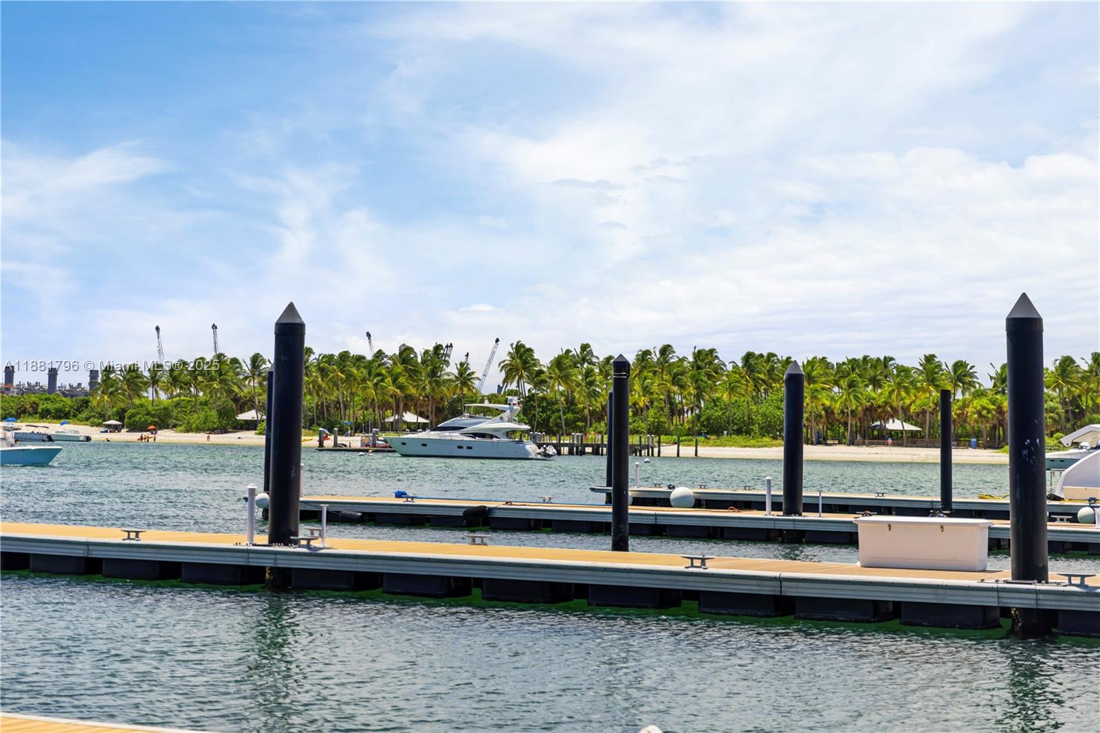 PALM BEACH SHORES - Residential Lease