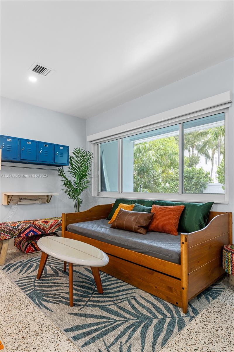 PALM BEACH SHORES - Residential Lease