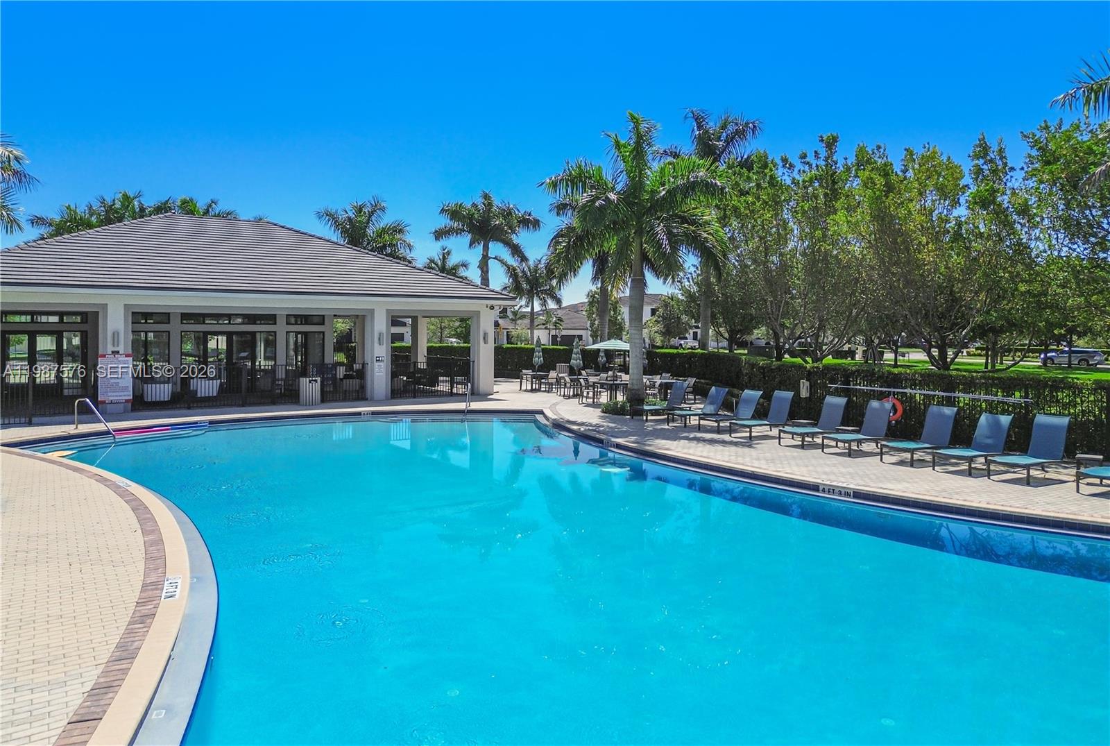 MC RESIDENTIAL - Residential