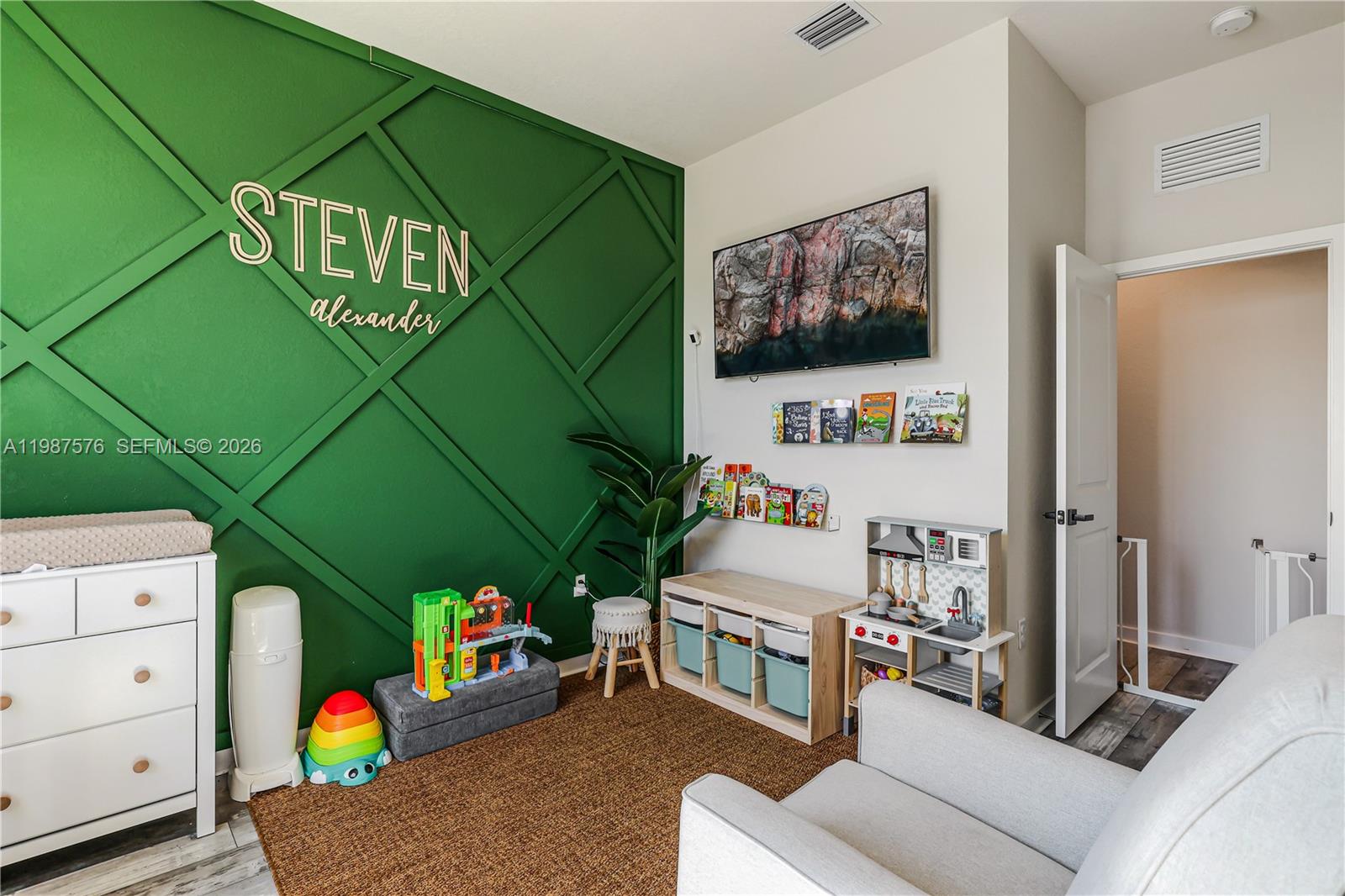 MC RESIDENTIAL - Residential