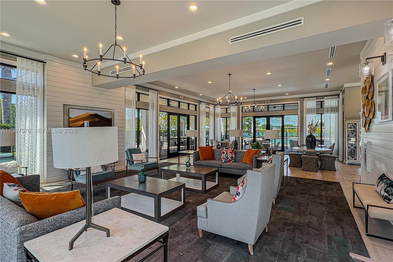 MC RESIDENTIAL - Residential