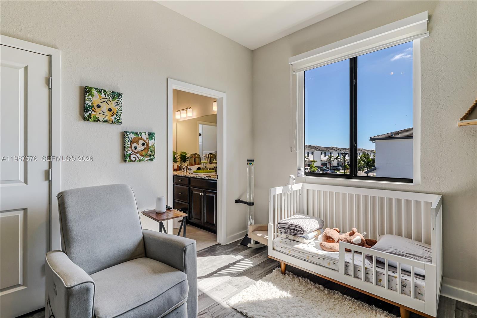 MC RESIDENTIAL - Residential