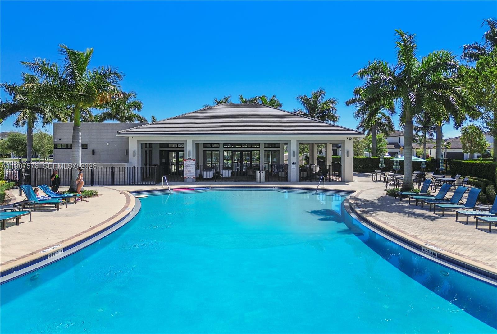 MC RESIDENTIAL - Residential