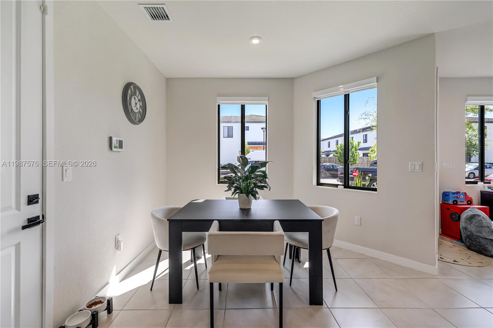 MC RESIDENTIAL - Residential